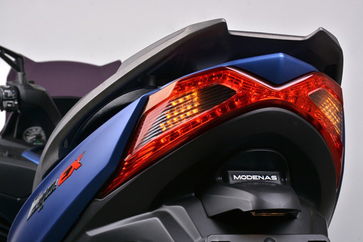 Xe ga mới trình làng thách thức PCX160i với các trang bị