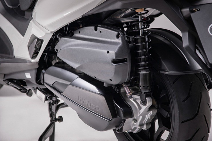 Xe ga mới trình làng thách thức PCX160i với các trang bị