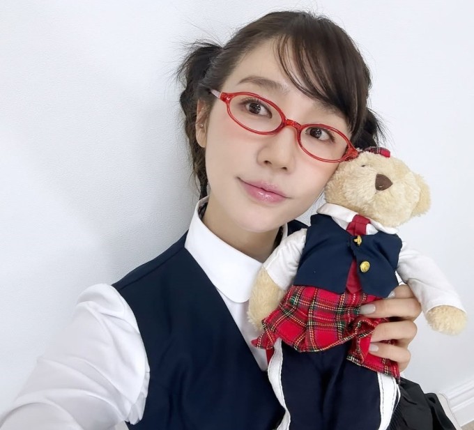 Nữ diễn viên khoe nhan sắc trẻ trung ở tuổi 41. Ảnh: Instagram Yoon Eun Hye