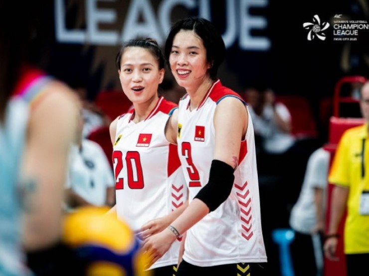 CLB bóng chuyền nữ Long An giật vé vào bán kết giải châu Á Thanh Thúy - Vi Quỳnh tỏa sáng