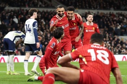 Dự đoán tỷ số vòng 34 Ngoại hạng Anh: Liverpool thắng đậm đăng quang, MU khó "đòi nợ"