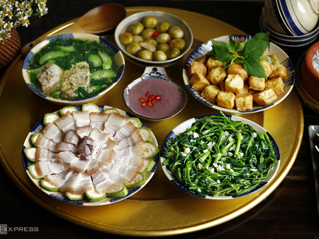 Ăn ít vào buổi tối có tốt không?