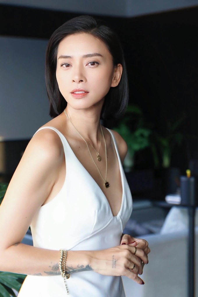 4 kiểu tóc giúp phụ nữ trung niên trẻ hơn tuổi thật - 2