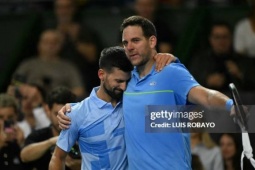 Alcaraz bị HLV chấn chỉnh vì ham vui, Djokovic được dự đoán giành thêm Grand Slam