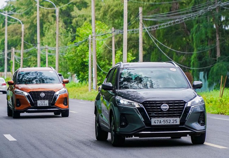 Vì sao xe ô tô động cơ lai hybrid làm khách hàng Việt quan tâm - 1