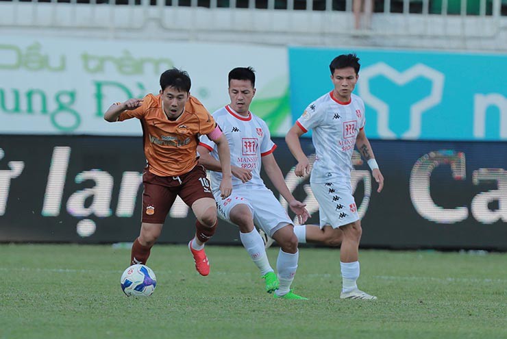 Video bóng đá HAGL - Hải Phòng: Định đoạt phút 85 (V-League)