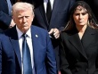 Ông Trump bị chê vì trang phục ở lễ tang Giáo hoàng