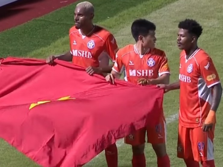 Video bóng đá Đà Nẵng - Thanh Hóa: Ngoại binh tỏa sáng, 3 điểm quan trọng (V-League)