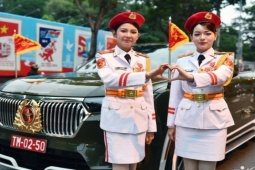 Khoảnh khắc 'lạ' của những người lính trong ngày tổng duyệt diễu binh