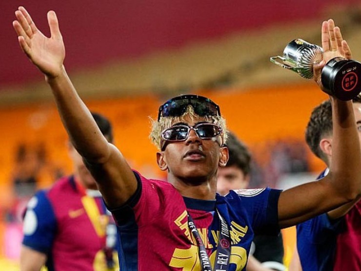 Yamal xứng danh “Messi 2.0“, hóa ác mộng mới của Real Madrid