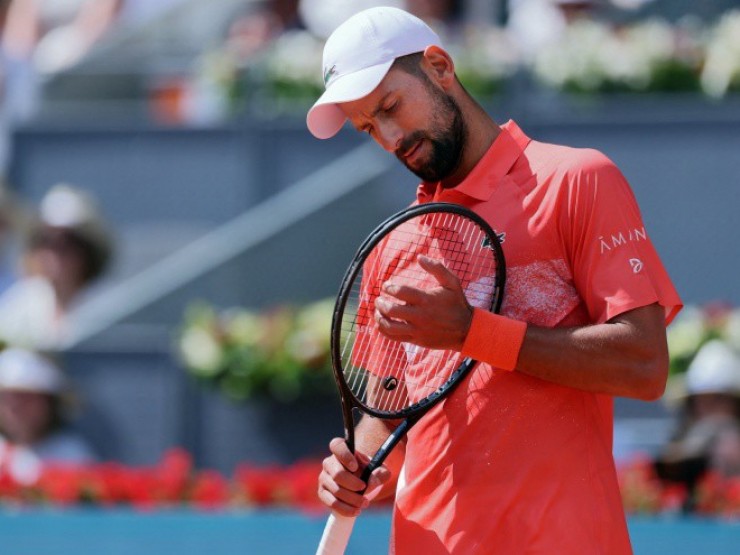 Kết thúc một kỷ nguyên, Djokovic thua đau và chơi trận cuối ở Madrid Open?