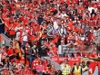 Liverpool đăng quang Ngoại hạng Anh: "Rừng" fan mở hội, sắc đỏ ngập Anfield
