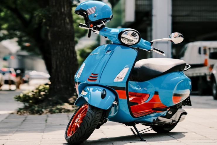 Giá xe ga Vespa Primavera cuối tháng 4/2025, giảm 5 triệu đồng