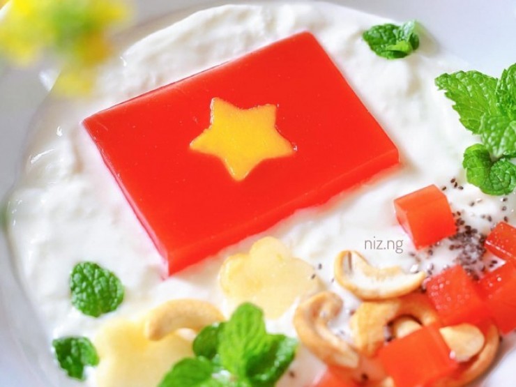 Thạch rau câu cờ đỏ sao vàng, trẻ nhỏ cũng có thể tự làm được