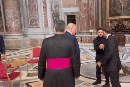 Video: Ông Trump từ chối cho ông Macron tham gia cuộc họp cùng ông Zelensky ở Vatican?