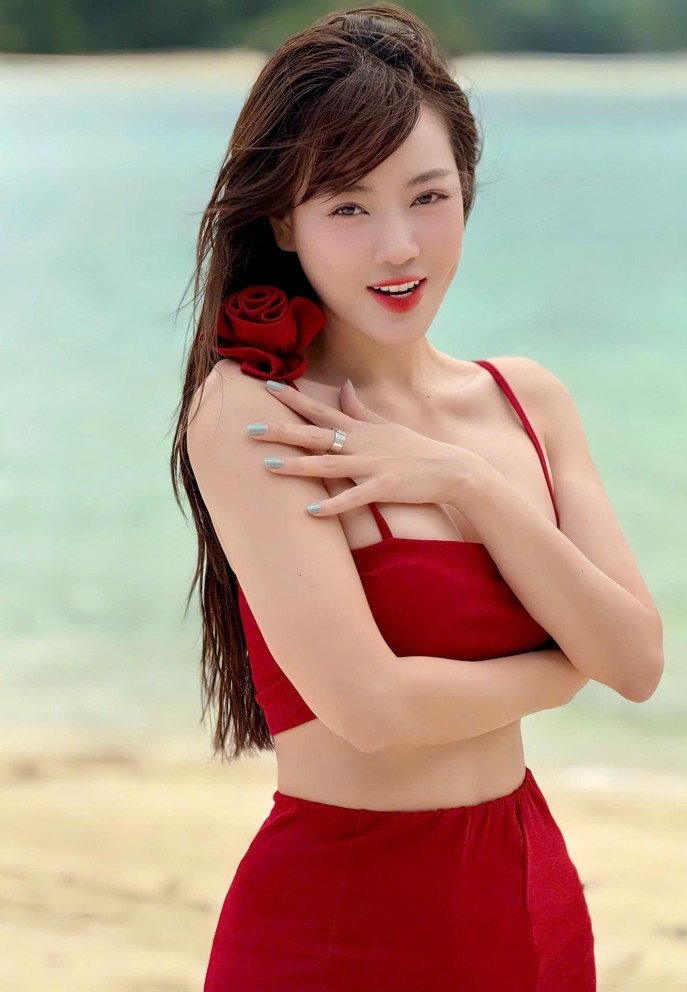 Thanh Hương 'Quỳnh búp bê' yêu nồng nhiệt sau đổ vỡ, tránh gặp mặt chồng cũ - 4