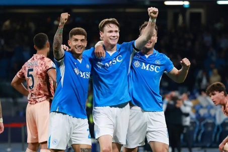 Rực lửa vòng 34 Serie A: Inter Milan tiếp tục sa lầy, McTominay lập cú đúp cho Napoli