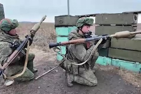 Nga công bố video lính Triều Tiên huấn luyện tại Kursk