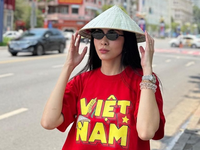 Tăng Thanh Hà và dàn sao bắt trend mốt áo hot nhất 30/4