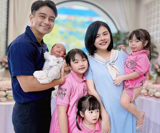 Cùng sinh năm 1990: Người được chồng cho đứng tên toàn bộ tài sản, người làm mẹ 4 con ở biệt thự 1.000m2 - 16