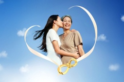 “Bên nhau mình là nhà” – Cùng PNJ gửi tặng mẹ điều bất ngờ đẹp đẽ nhất nhân Ngày của Mẹ