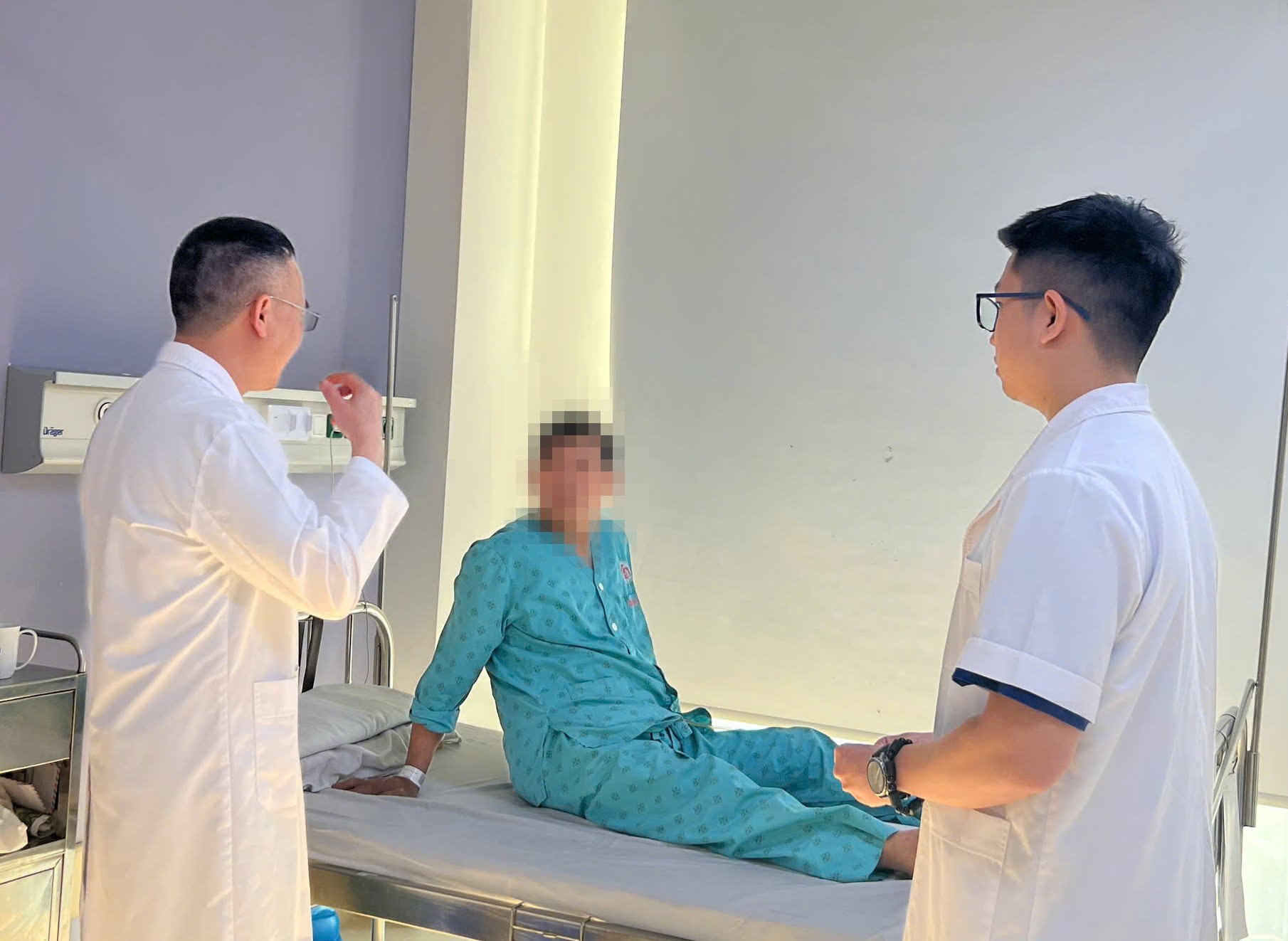 Các bệnh lý đường tiểu dưới ảnh hưởng đến chức năng tình dục