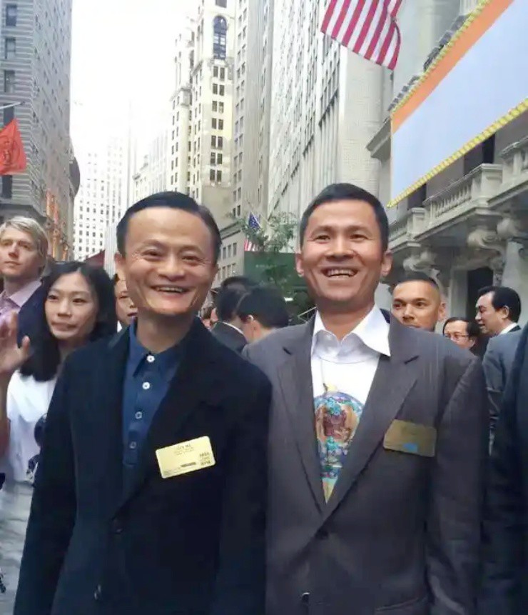 Tiền Phong Lôi và Jack Ma