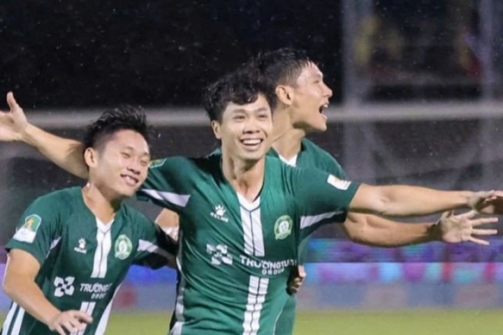 Công Phượng đi vào lịch sử bóng đá Việt Nam với kỳ tích vô tiền khoáng hậu