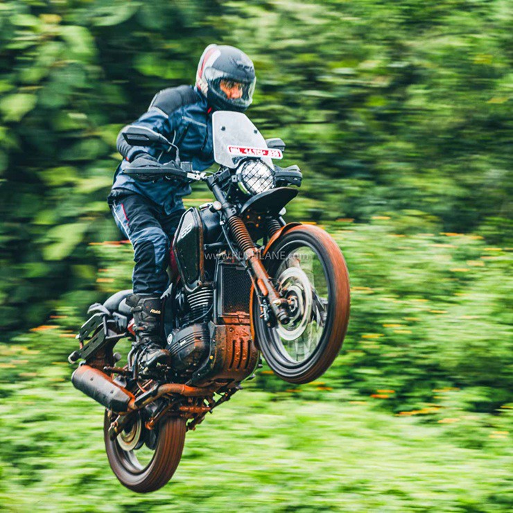 Yezdi Adventure 2025 - mô tô đa dụng mạnh mẽ giá chỉ 64 triệu đồng - 2