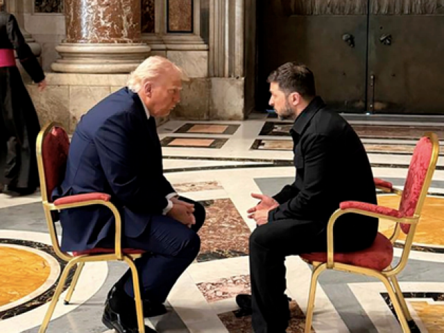 Tổng thống Donald Trump nêu kịch bản đứng về phía Ukraine