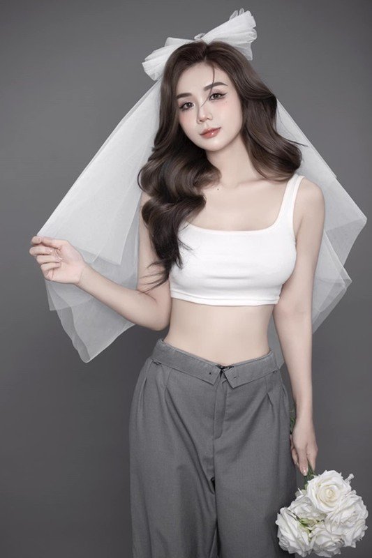 Trước khi có con, Bảo Ngọc kinh doanh thời trang, mỹ phẩm.