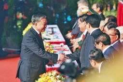 Lãnh đạo Đảng, Nhà nước tại lễ kỷ niệm 50 năm thống nhất