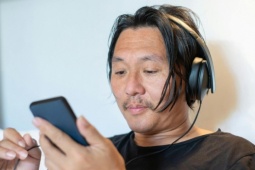 Dịch vụ cho thuê đàn ông trung niên