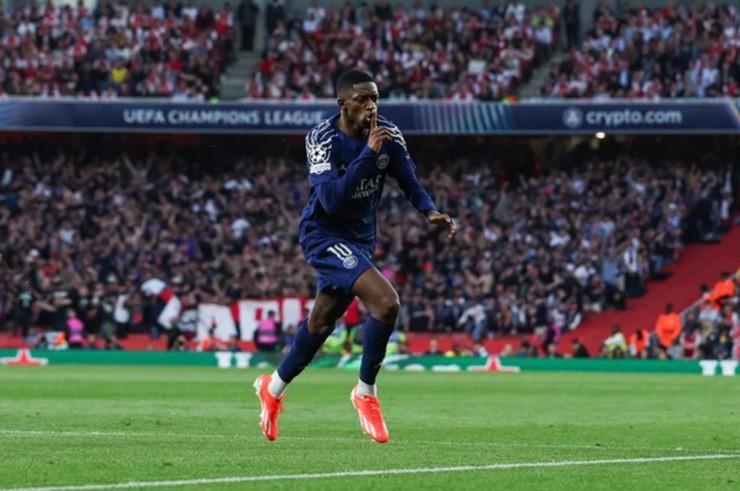 Ousmane Dembele ghi bàn thắng duy nhất cho PSG trước Arsenal
