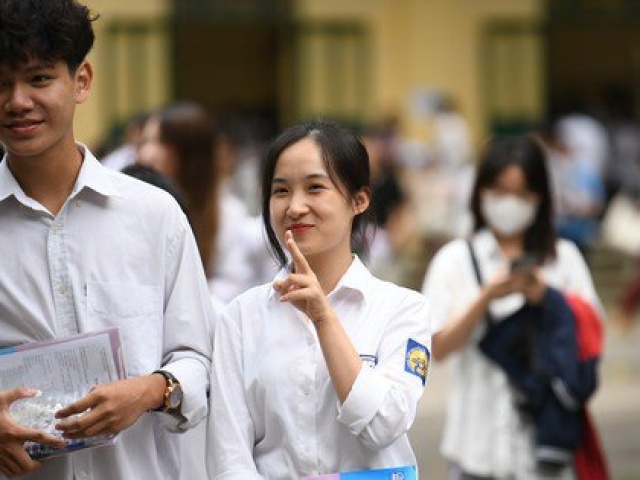 Những thông tin mới nhất về chỉ tiêu, học phí của trường ĐH Kinh tế năm 2025