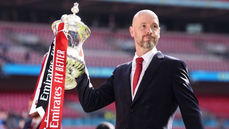 HLV Ten Hag có thể dẫn dắt Leverkusen