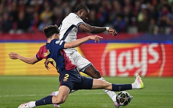 Gay cấn đại chiến Barca - Inter: Raphinha than phiền kết quả, Mkhitaryan  nói về bàn thắng hụt