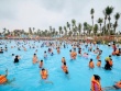 Công viên nước Sun World Ha Nam sôi động ngày mở cửa với hàng ngàn lượt khách