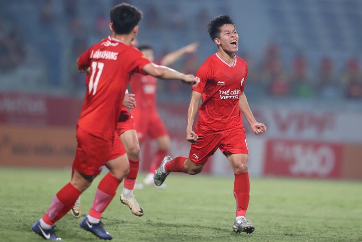Video bóng đá Thể Công - Đà Nẵng: "Vùi dập" đối thủ, Popov ra mắt mãn nhãn (V-League)