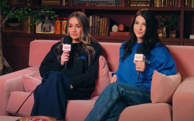 Phoebe Gates trong podcast 'Call Her Daddy'. Ảnh: YouTube