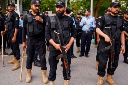 Pakistan kêu gọi người dân ở vùng giáp Ấn Độ tích trữ thực phẩm