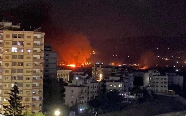 Quân đội Israel không kích một địa điểm ở Damascus (ảnh: Times of Israel)