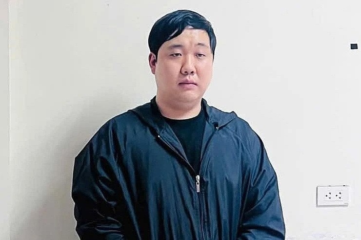Đối tượng Kim JiWon (32 tuổi) quốc tịch Hàn Quốc bị Interpol phát lệnh truy nã đỏ. Ảnh: Công an cung cấp