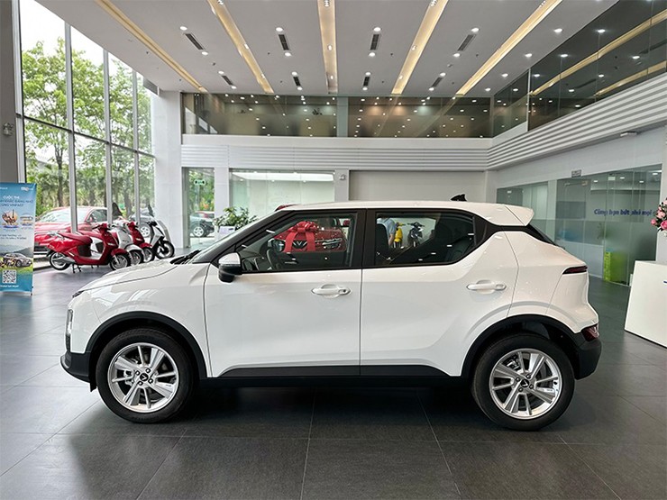 Giá xe điện VinFast VF 5 tháng 5/2025, lăn bánh 0% phí trước bạ - 8