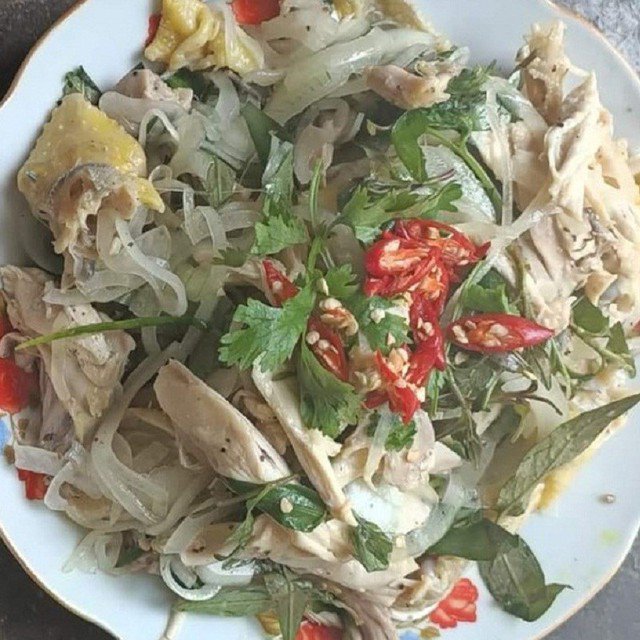 Gỏi hành tây.