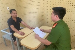 Bắt quả tang 2 người đàn ông đe doạ, cưỡng đoạt tiền của CSGT