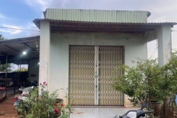 Người mẹ và 2 con nhỏ tử vong trong căn nhà khóa trái