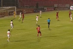 Trực tiếp bóng đá Hà Tĩnh - Bình Dương: Đội khách dâng lên (V-League)