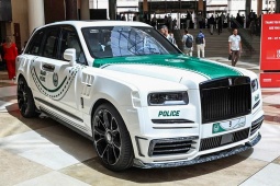 Rolls-Royce Cullinan Mansory gia nhập lực lượng cảnh sát Dubai