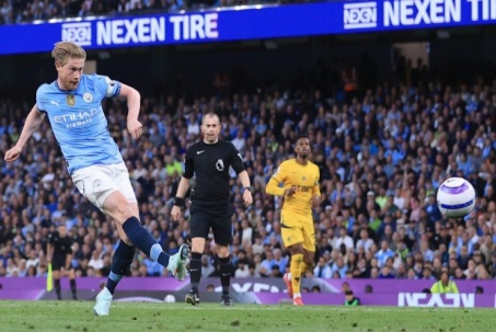 Man City bay vào top 3 Ngoại hạng Anh: Để De Bruyne ra đi là sai lầm thế kỷ?
